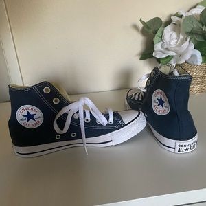 Converse high top navy blue size 7.5 womens